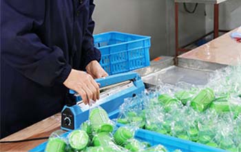 生產(chǎn)車(chē)間